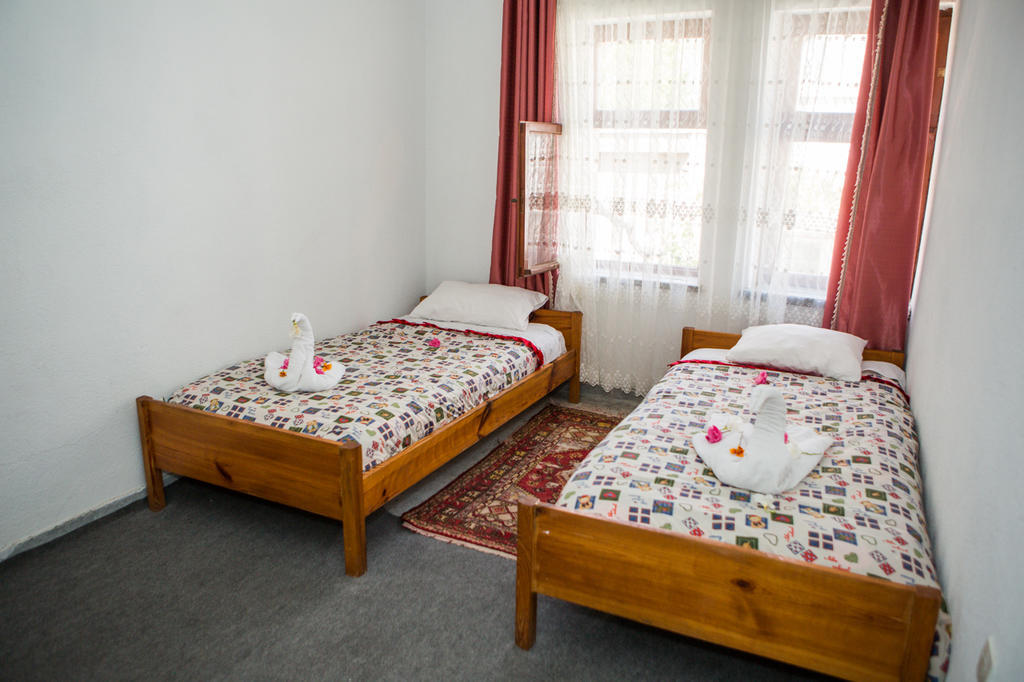 Otel Atak *